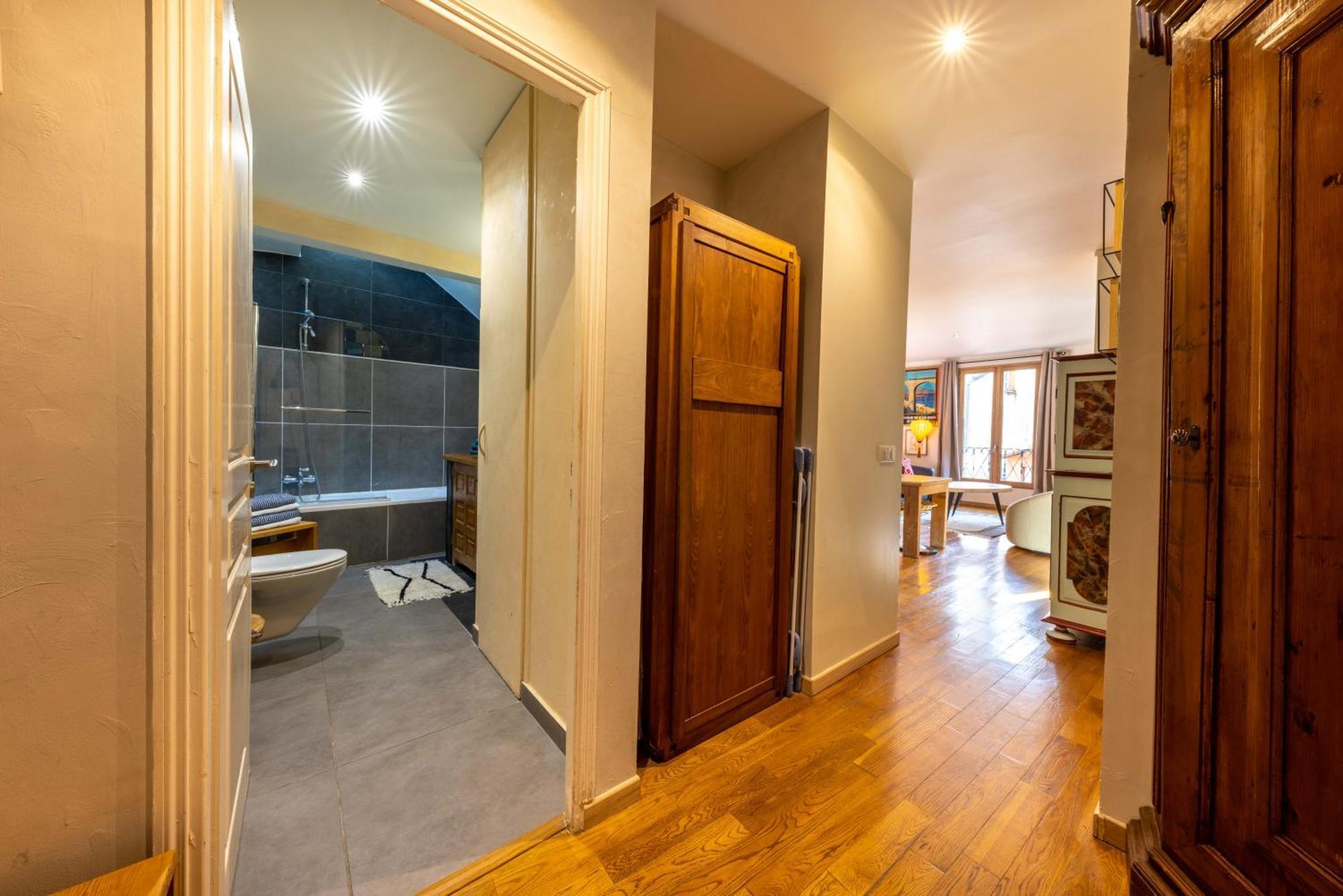 Spacious And Bright Flat Close To The Beach : Heart Of Old Nice Ngoại thất bức ảnh